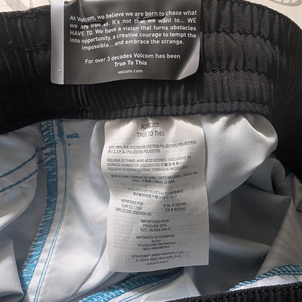 Volcom Polly Pack Trunk L - Picture 4 of 8